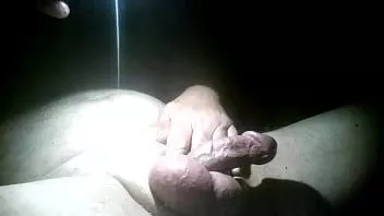 play Ik probeer mijn cockring en nutring..Scotty amuseert zich