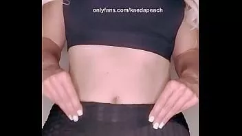 播放 Kaede peach - 厚实曲线白人女孩性感屁股挑逗