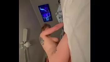 play Żona zostaje wyruchana pod nieobecność męża