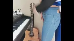 play Asian Teen Goddess in Jeans Gives Wild Blowjob Online