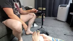 Redare FETISH POOTE cu adolescentul Scarlett Johnson
