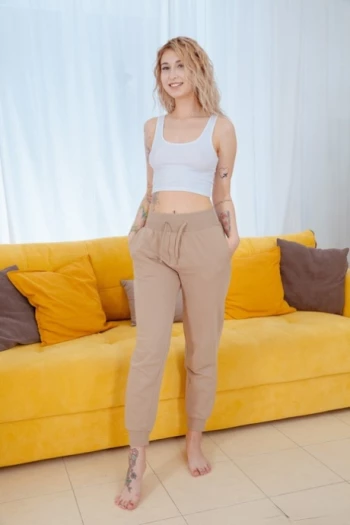 Pornostar Iris Kiss Kiss