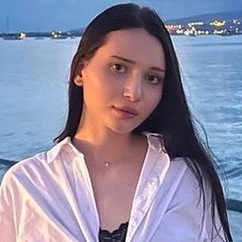 Pornstar Alice Saxe